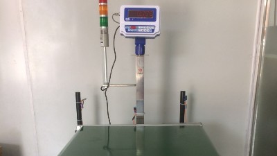 采购检重电子秤别踩坑！5 个核心参数，20 年厂家教你选对不浪费